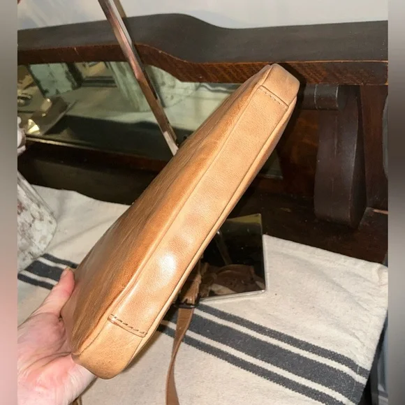 NWOT Frye Leather Melissa Sling Crossbody Beige Brown Retail $198 - Picture 6 of 12